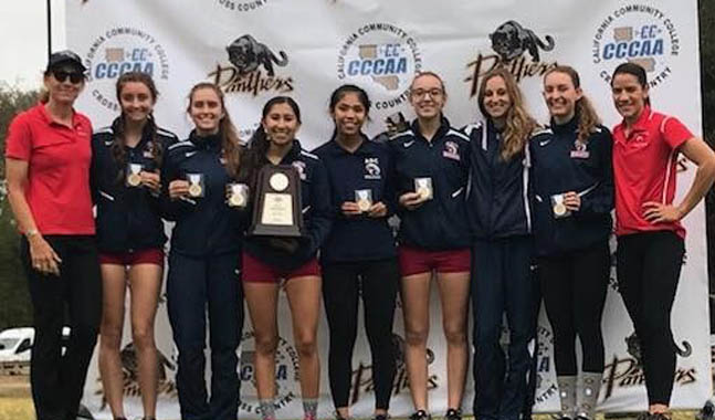 2017 Women?s Cross Country Earns 2nd in Conference, and 3rd in Regionals