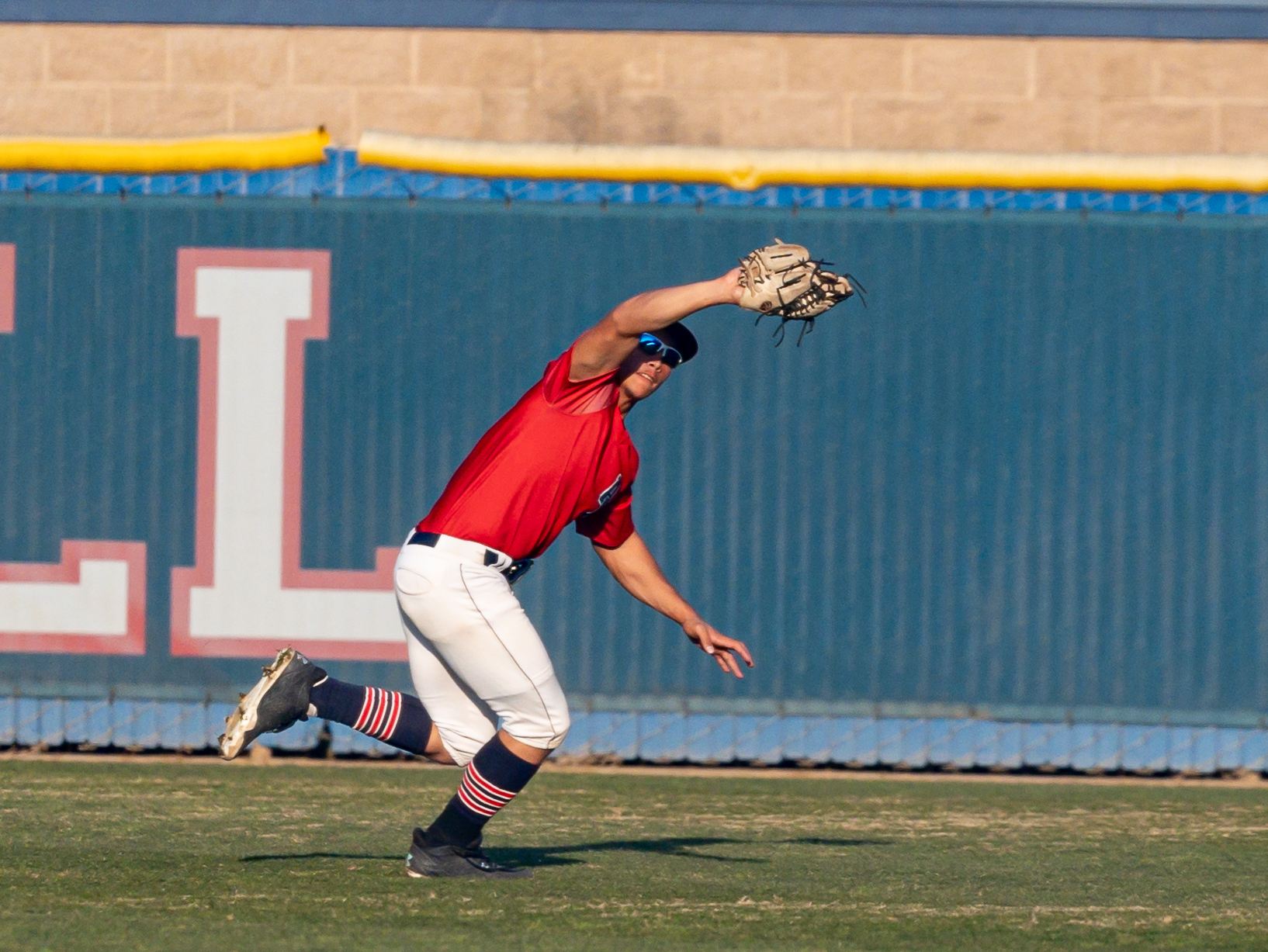 Beavers Sweep Shasta College to Improve to 3-1