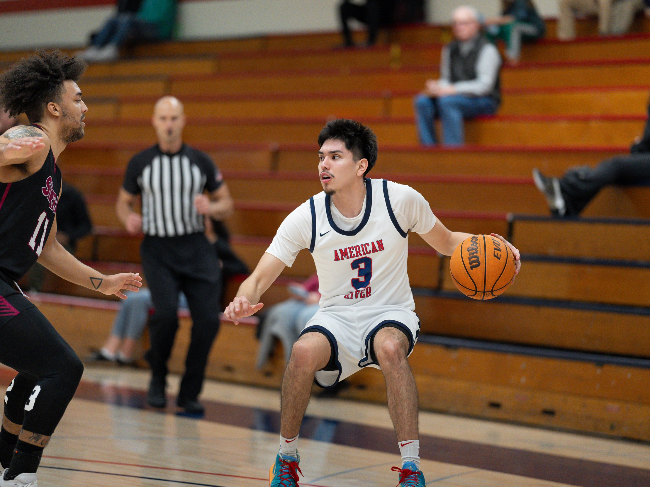 Men's Basketball Opens the Season 1-2 at the Tony Costello Tip-Off Classic