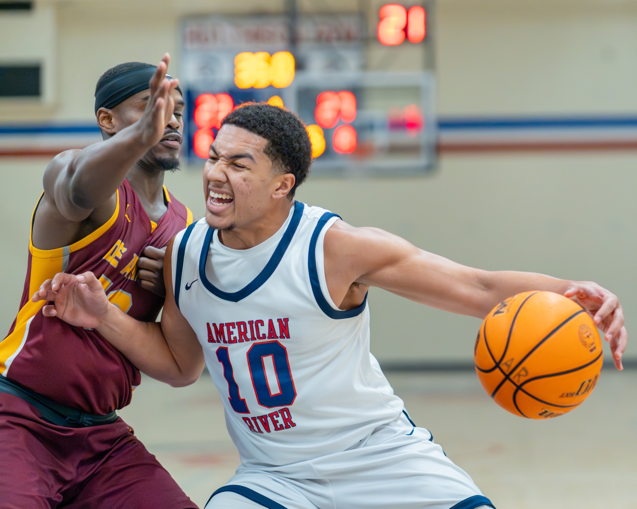 Men's Basketball Closes Out Non-Conference Play with Losses to Butte and De Anza College