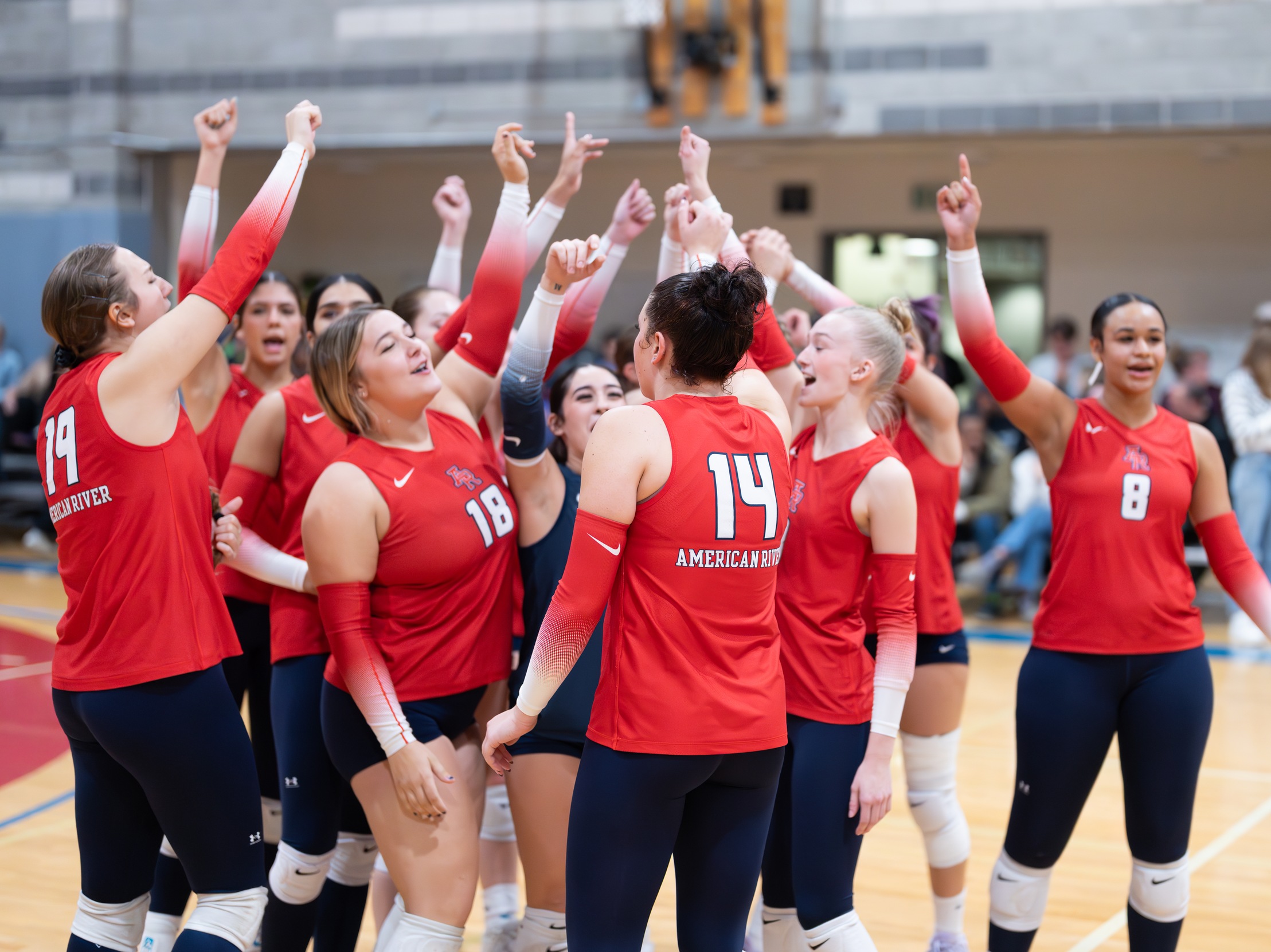 Volleyball Punches Ticket to 3C2A State championships with Sweep of Shasta College
